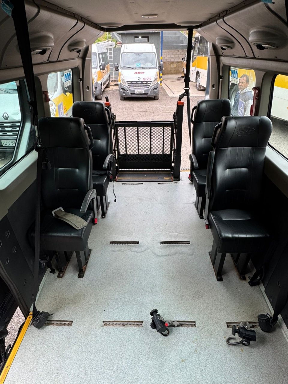 Renault Master Minibus 2.3 Vip L3H2 Adaptada 2015-2016