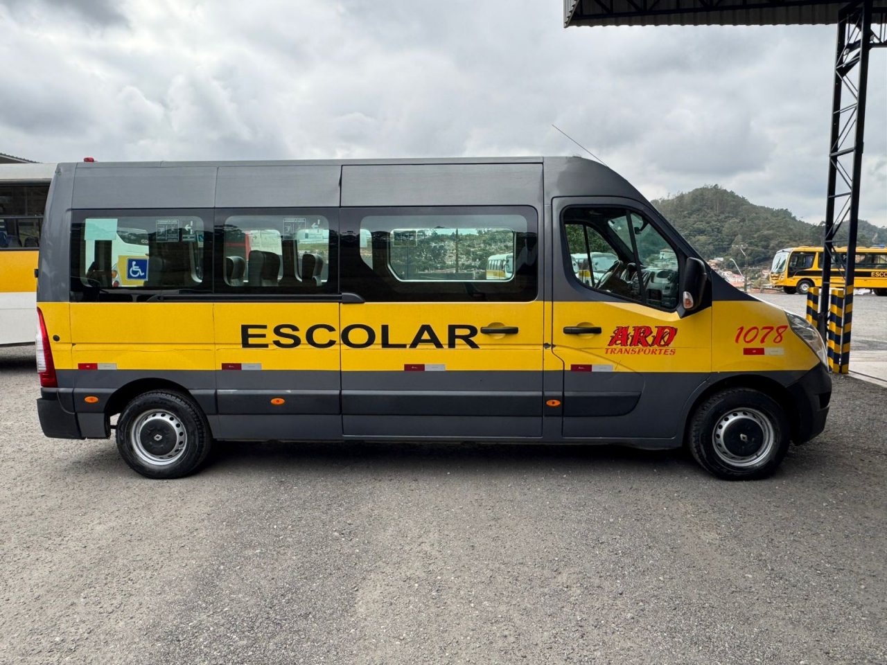 Renault Master Minibus 2.3 Vip L3H2 Adaptada 2015-2016